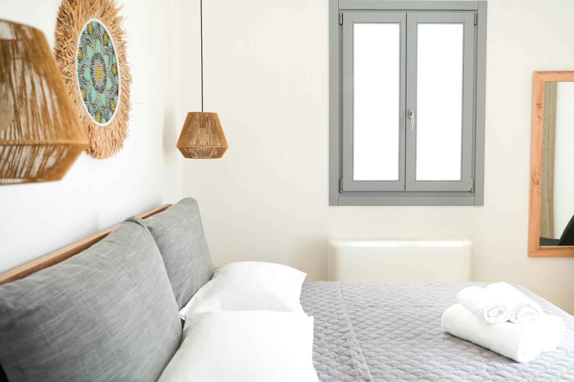 Pyrra Apartment