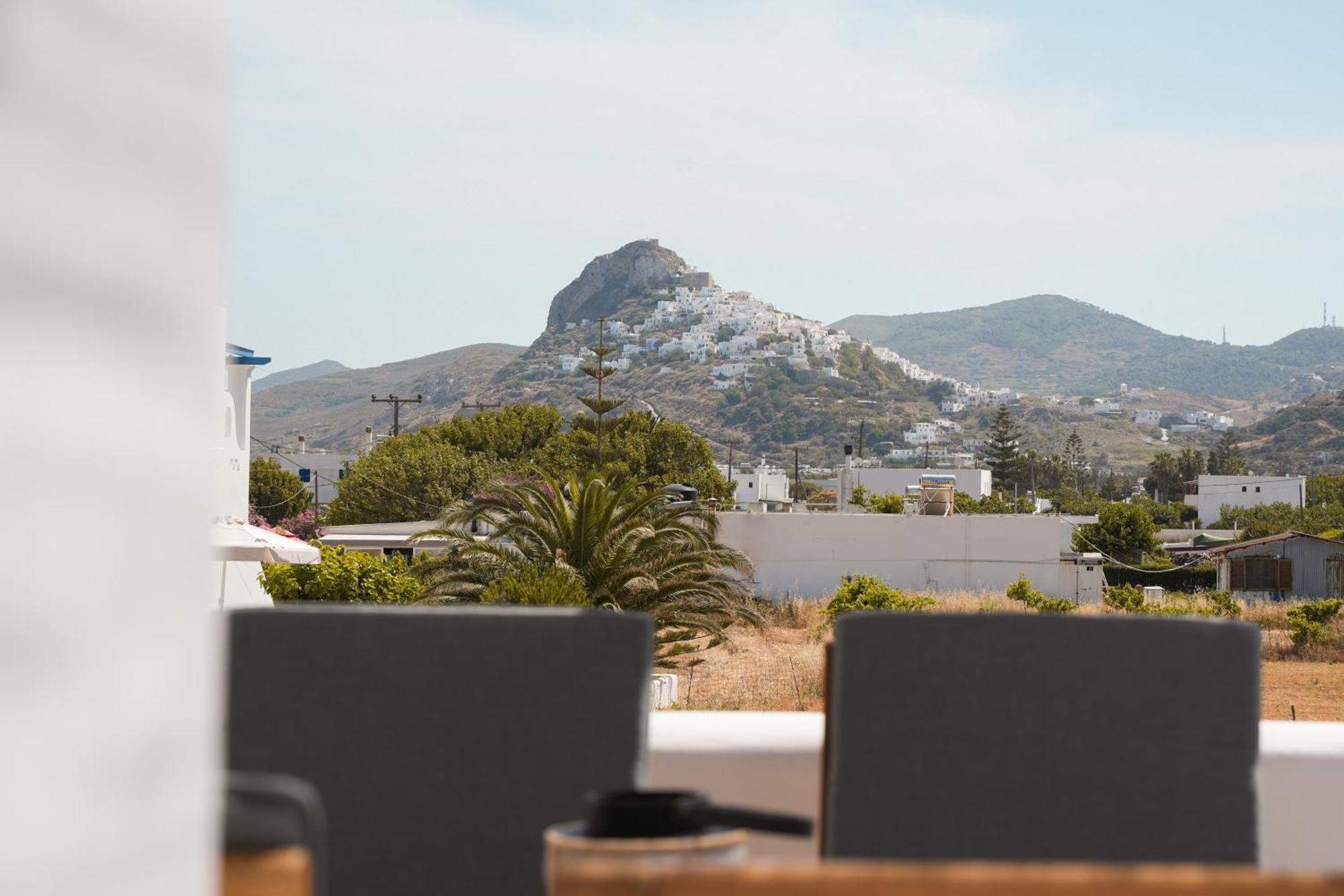 Pyrra * Skyros