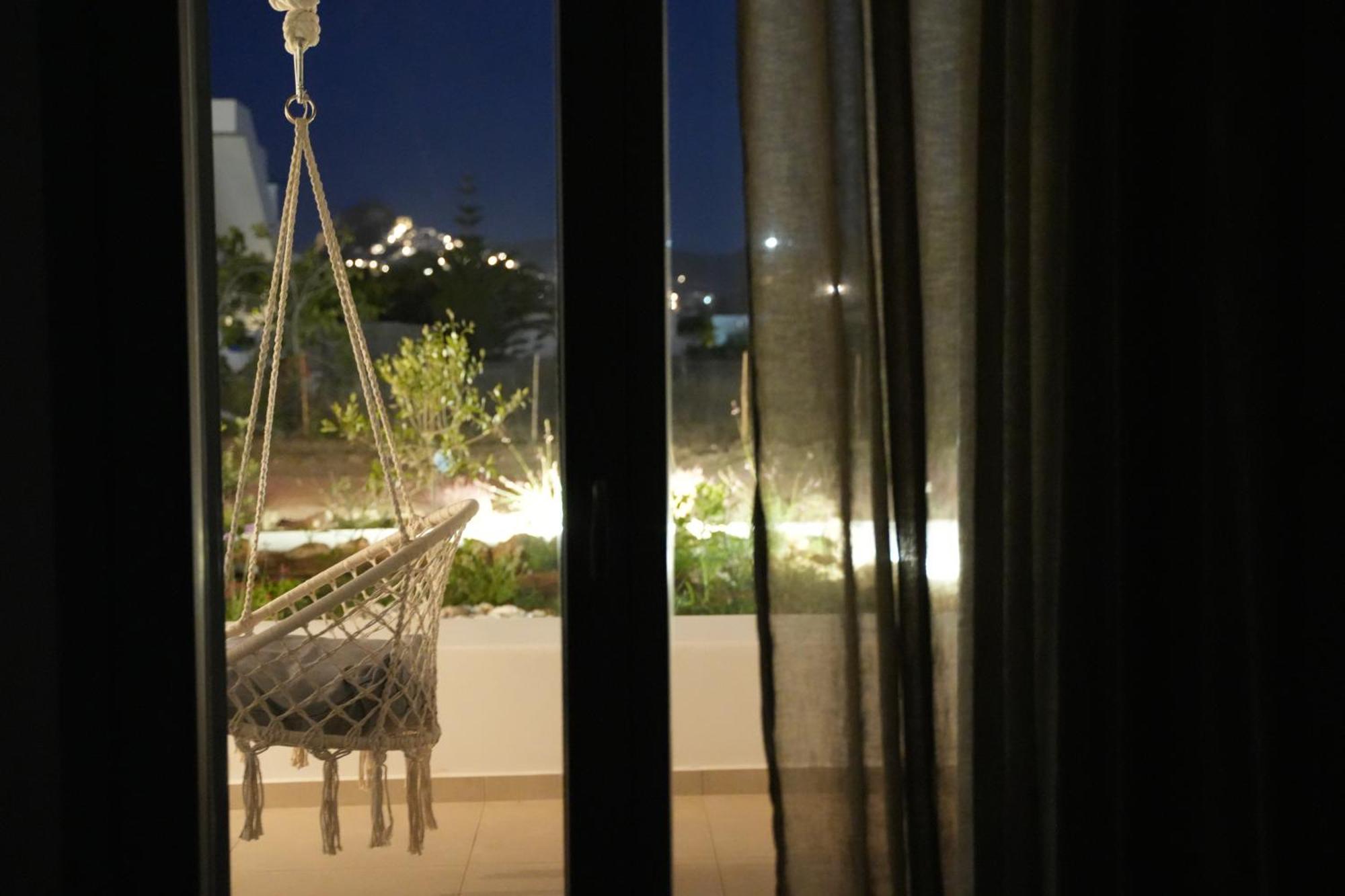 Pyrra Apartment Skyros